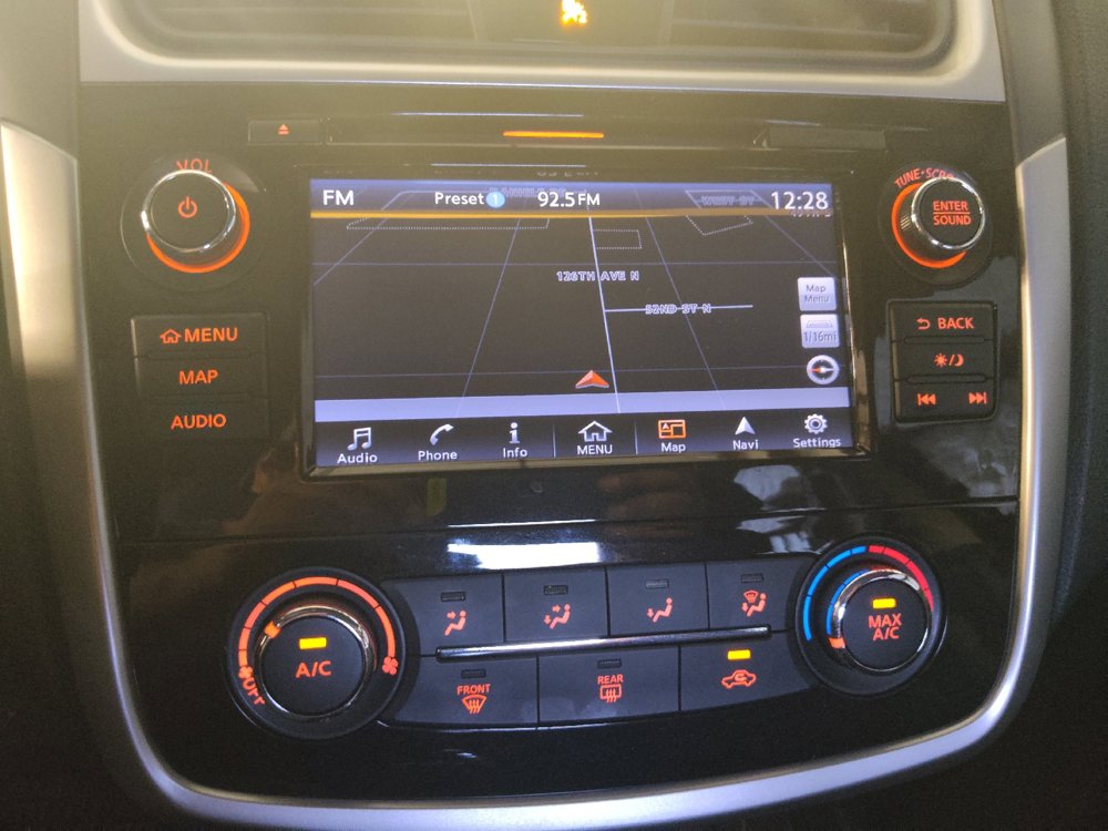 Used 2018 Nissan Altima 2.5 SR w/ SR Special Edition FWD image 25