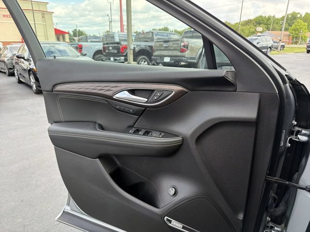 Used 2023 Buick Envision Avenir AWD/4WD image 15