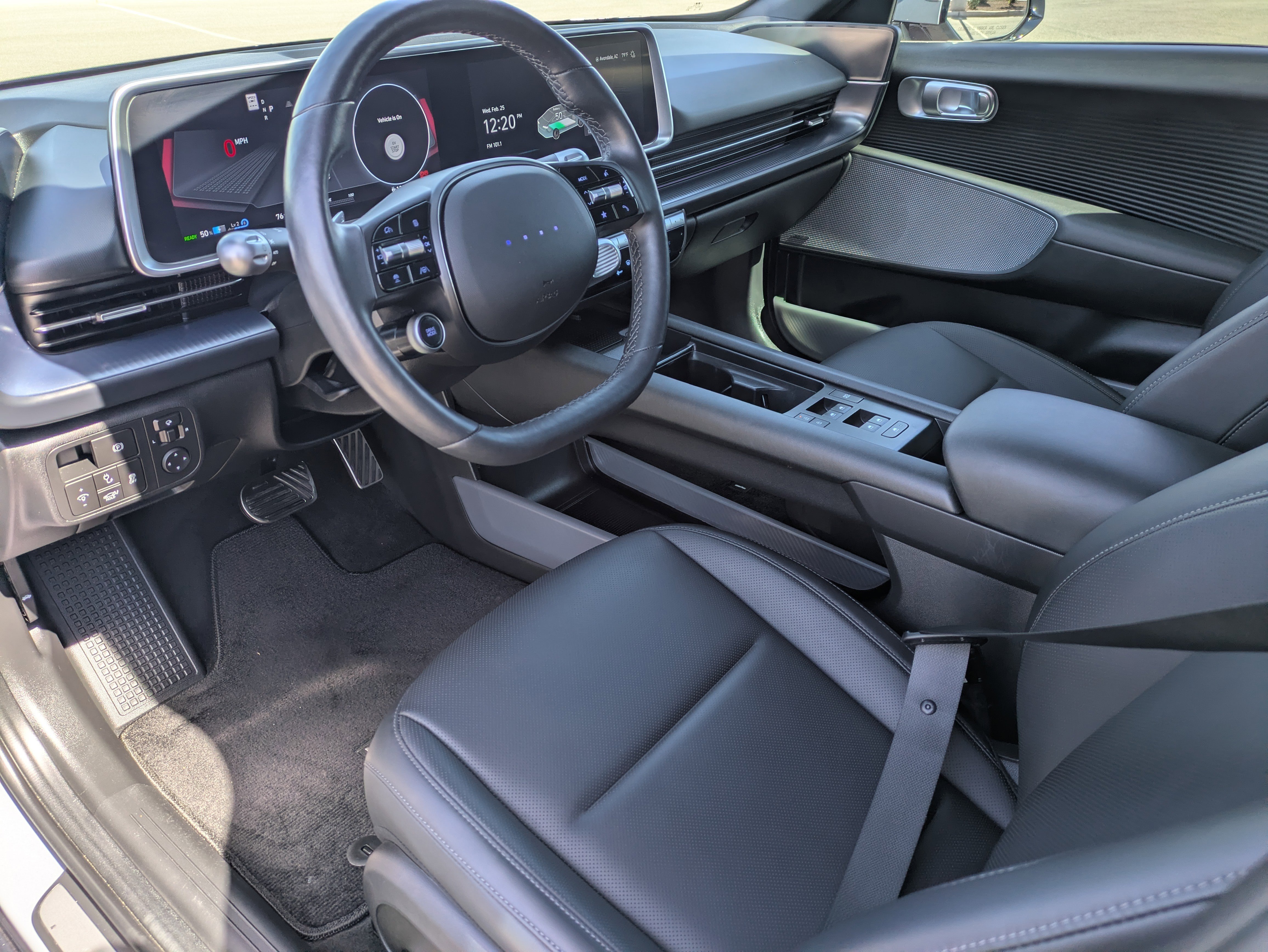 Used 2024 Hyundai Ioniq 6 Limited image 24