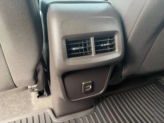 Used 2024 Chevrolet Equinox LT AWD/4WD image 15