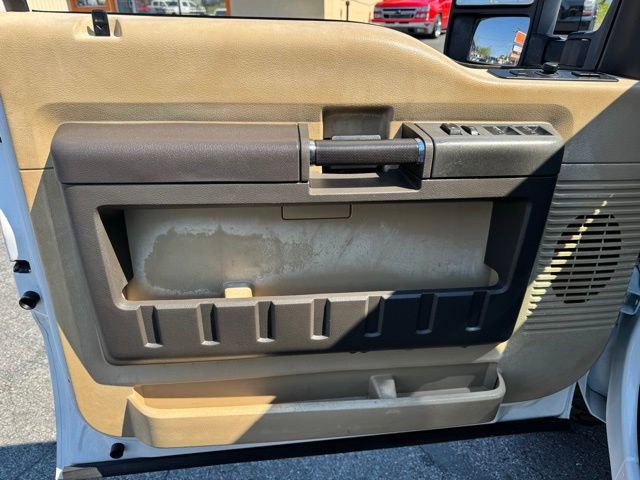 Used 2011 Ford F250 Lariat w/ Lariat Interior Pkg AWD/4WD image 11