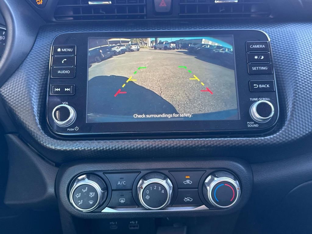 Used 2023 Nissan Kicks SV image 39