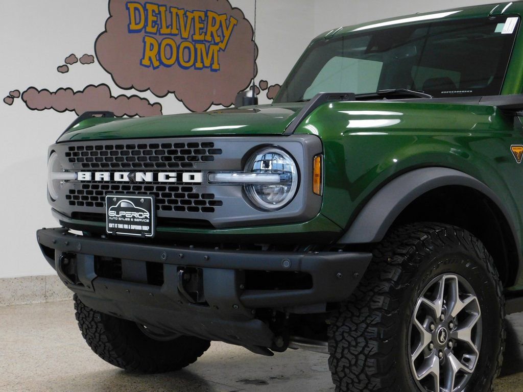 Used 2024 Ford Bronco Badlands image 21