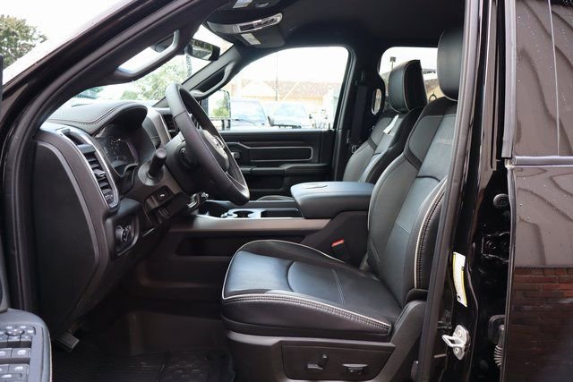 Used 2025 RAM 2500 Laramie image 13