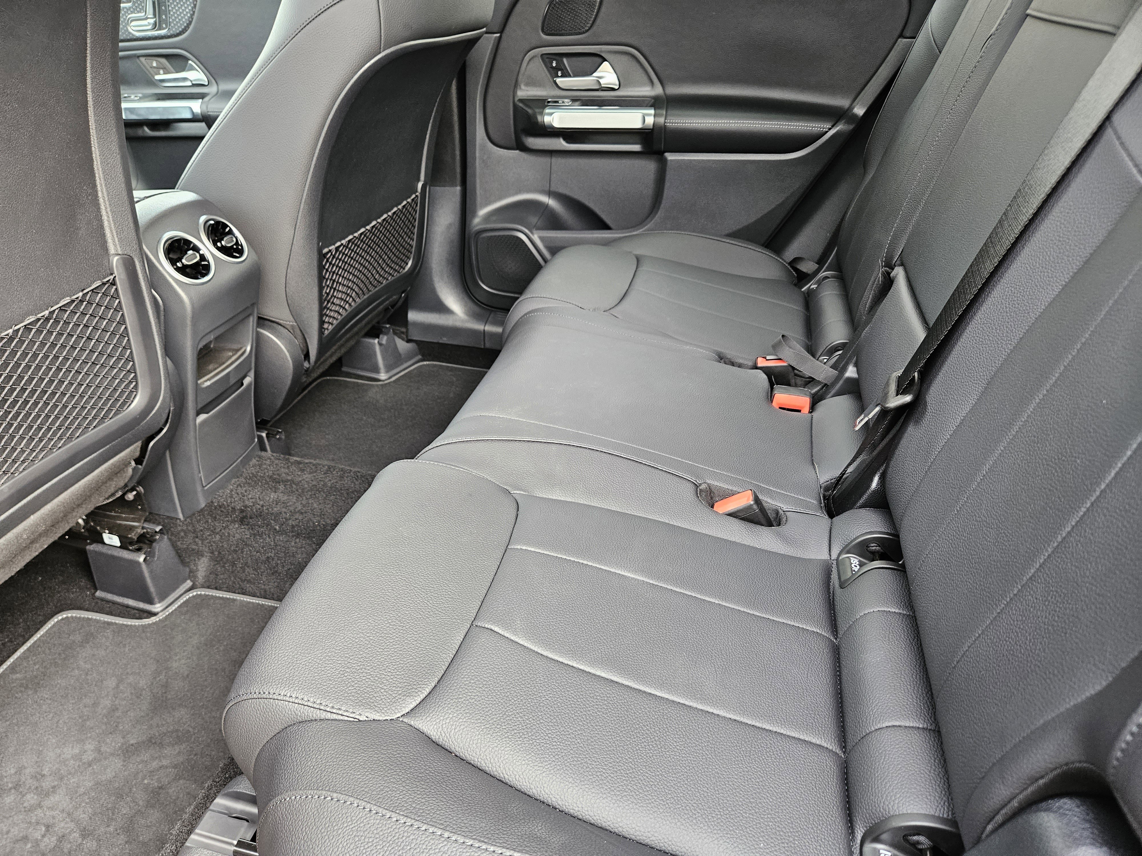 Certified 2026 Mercedes-Benz GLB 250 image 24