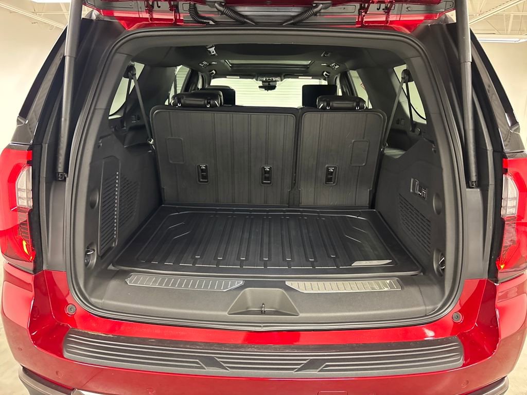 New 2026 GMC Yukon XL AT4 Ultimate w/ LPO, Floor Liner Package image 16