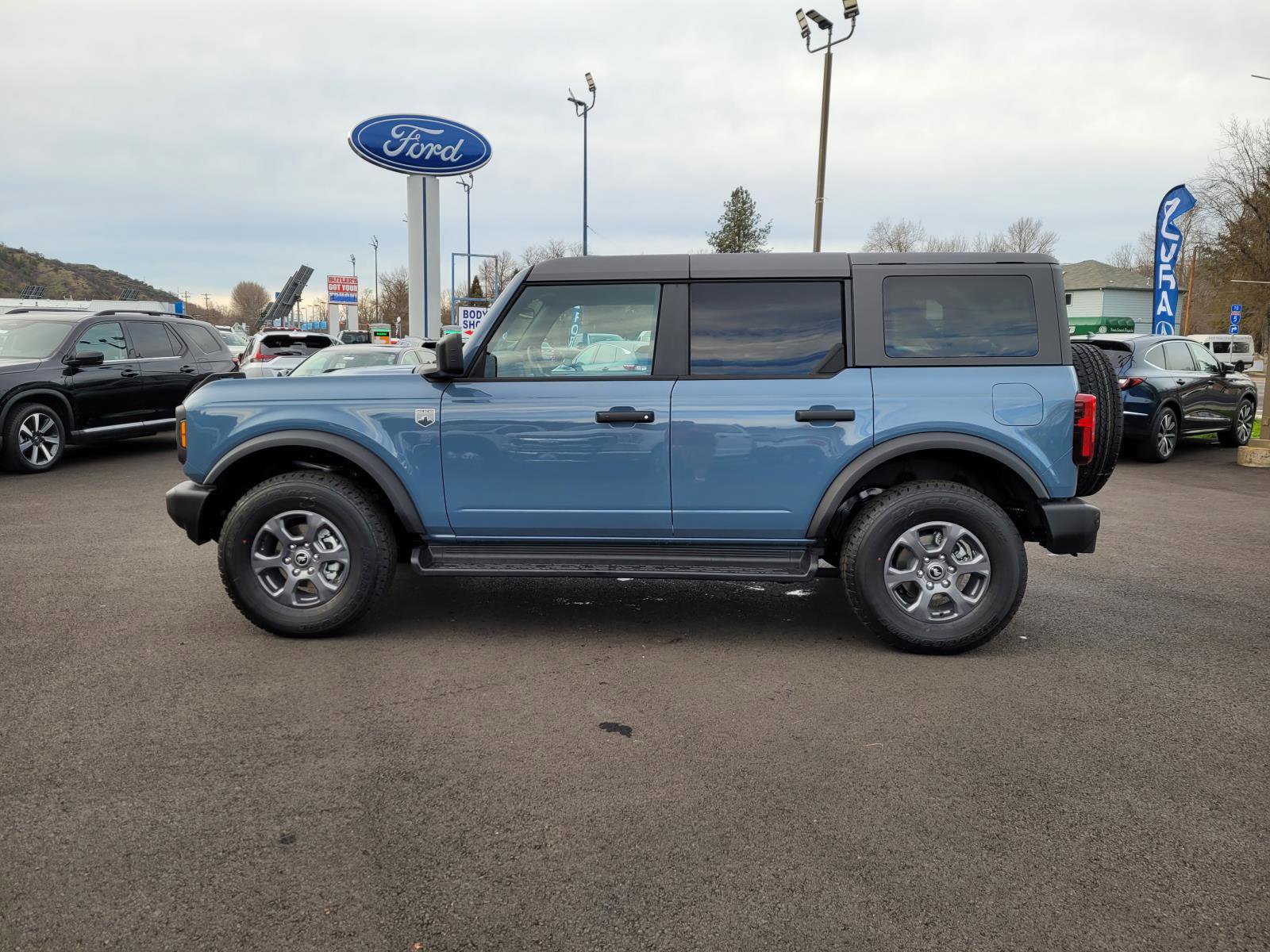 New 2025 Ford Bronco Big Bend image 8