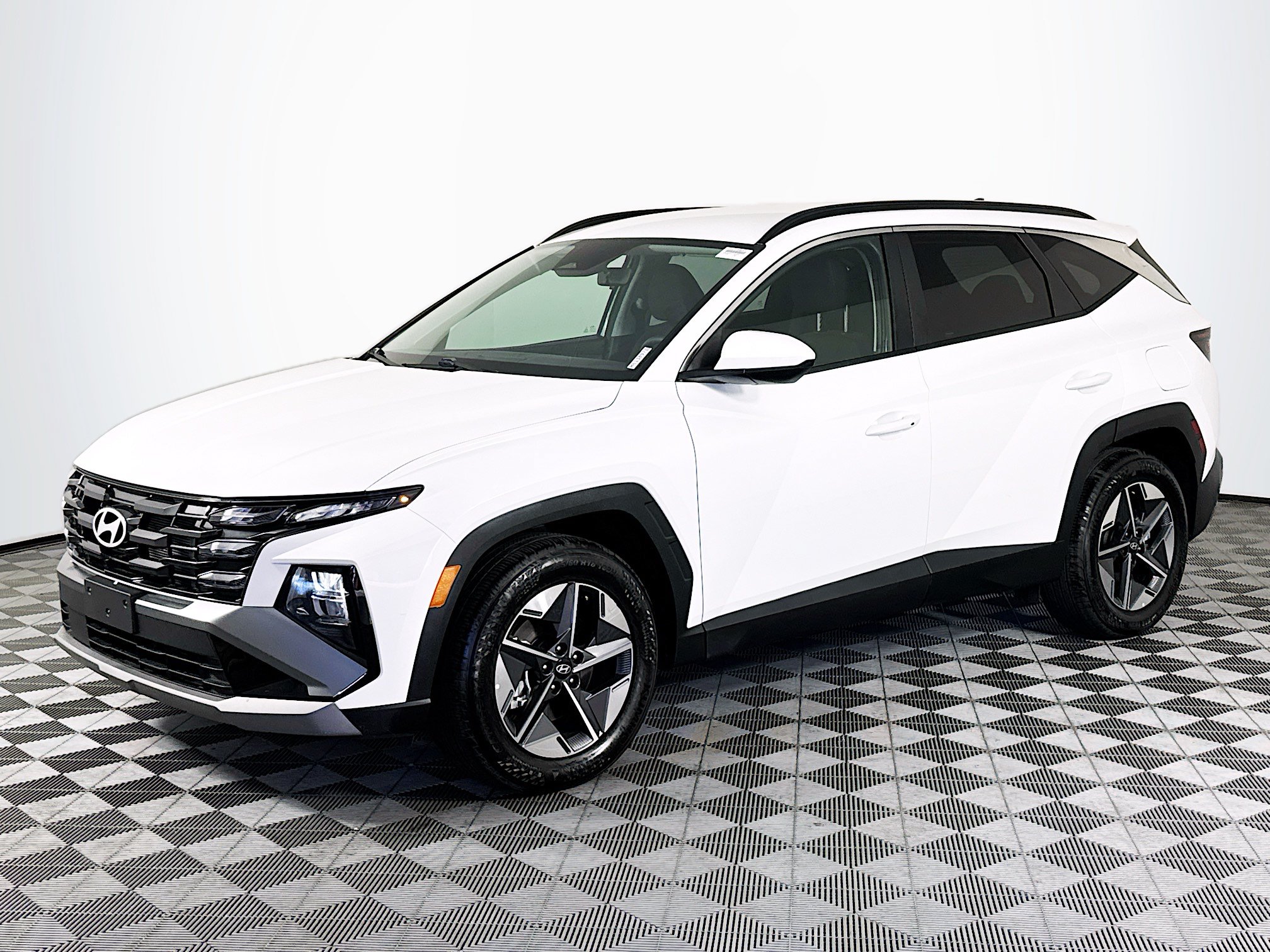 Used 2026 Hyundai Tucson SEL FWD image 4