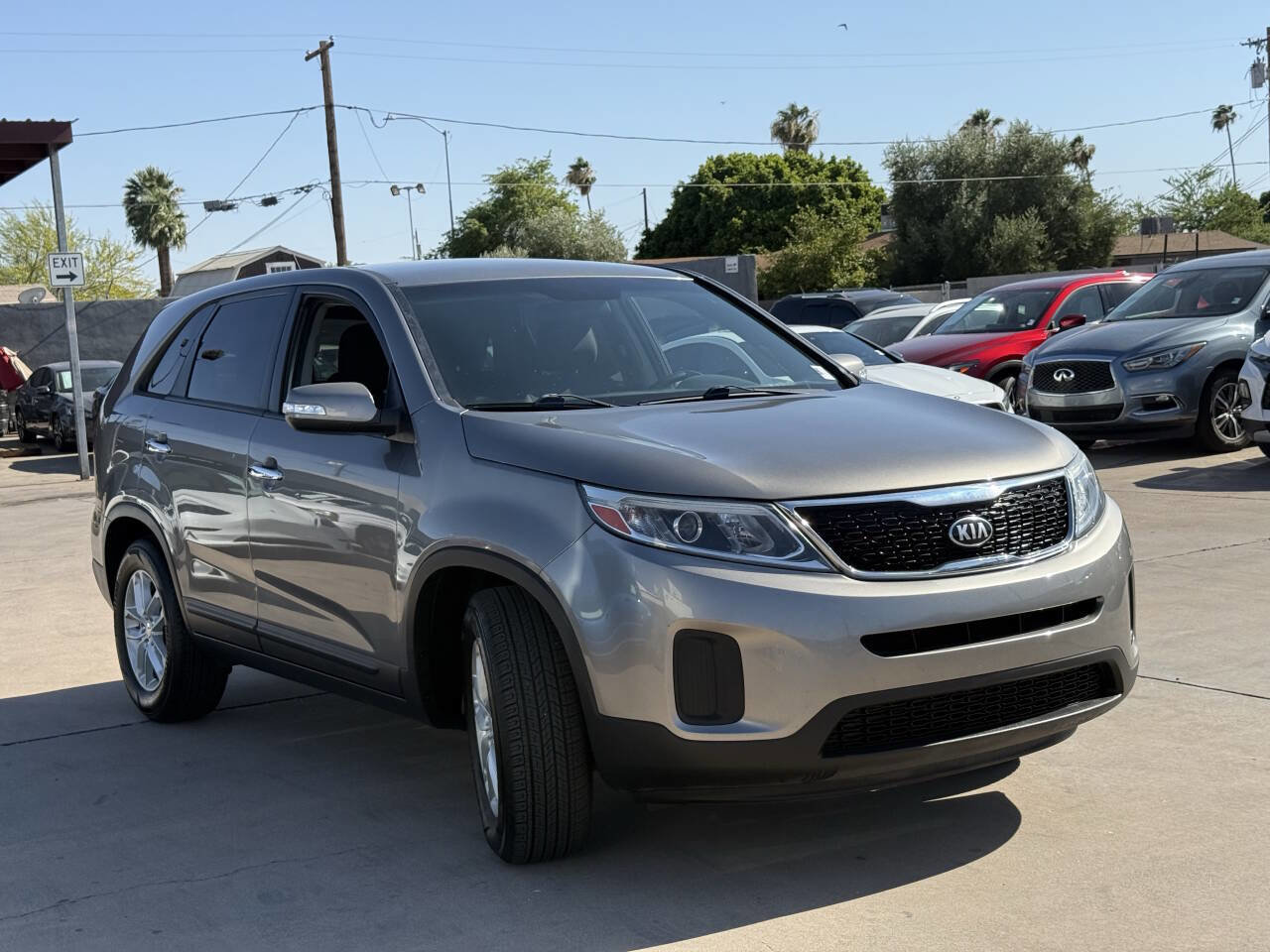 Used 2014 Kia Sorento LX FWD image 2
