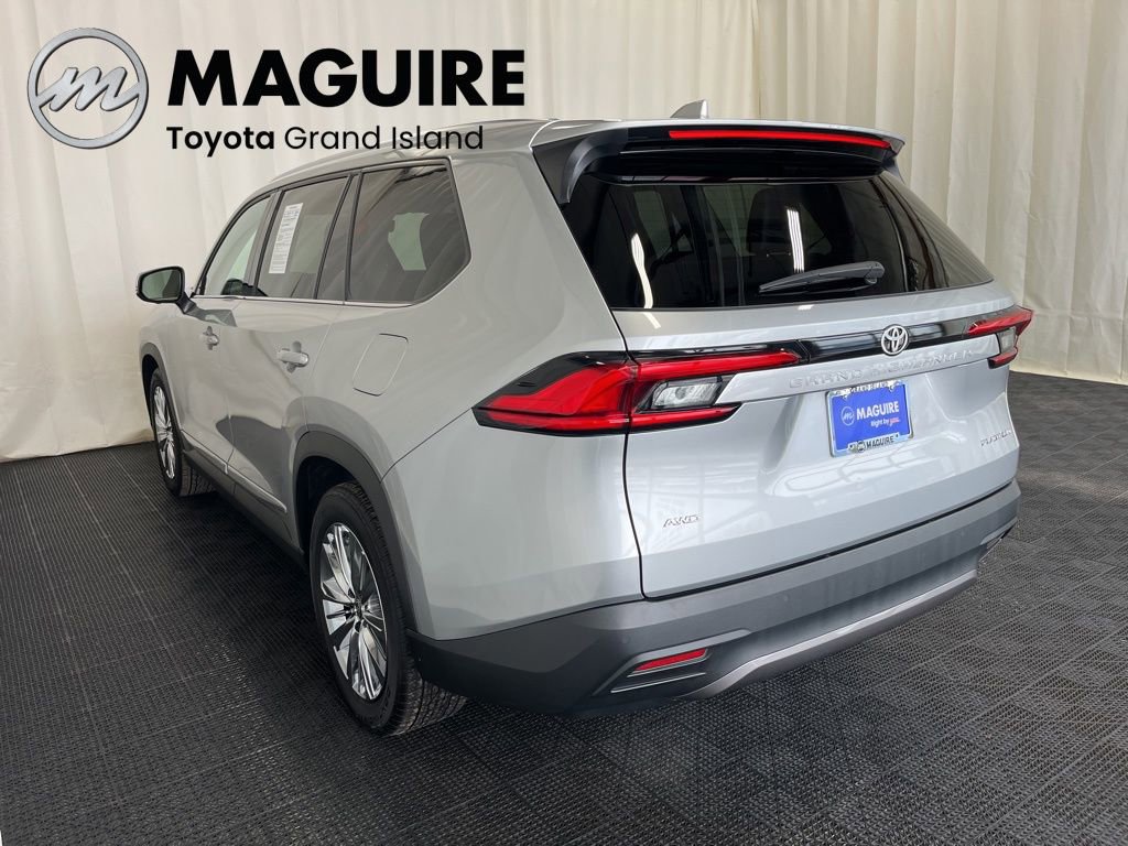 Used 2024 Toyota Grand Highlander Platinum image 30