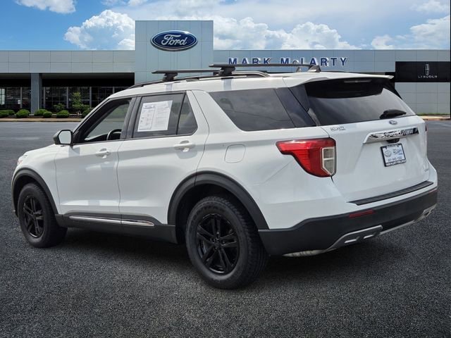 Certified 2022 Ford Explorer XLT w/ Equipment Group 202A AWD/4WD image 3