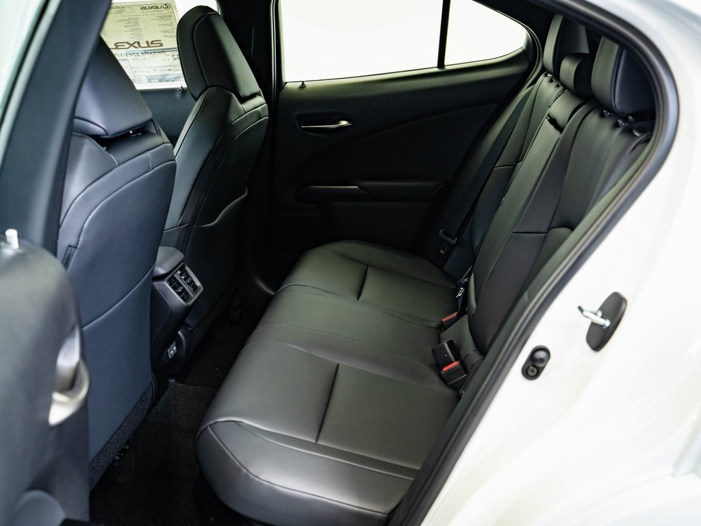 New 2025 Lexus UX 300h AWD image 34