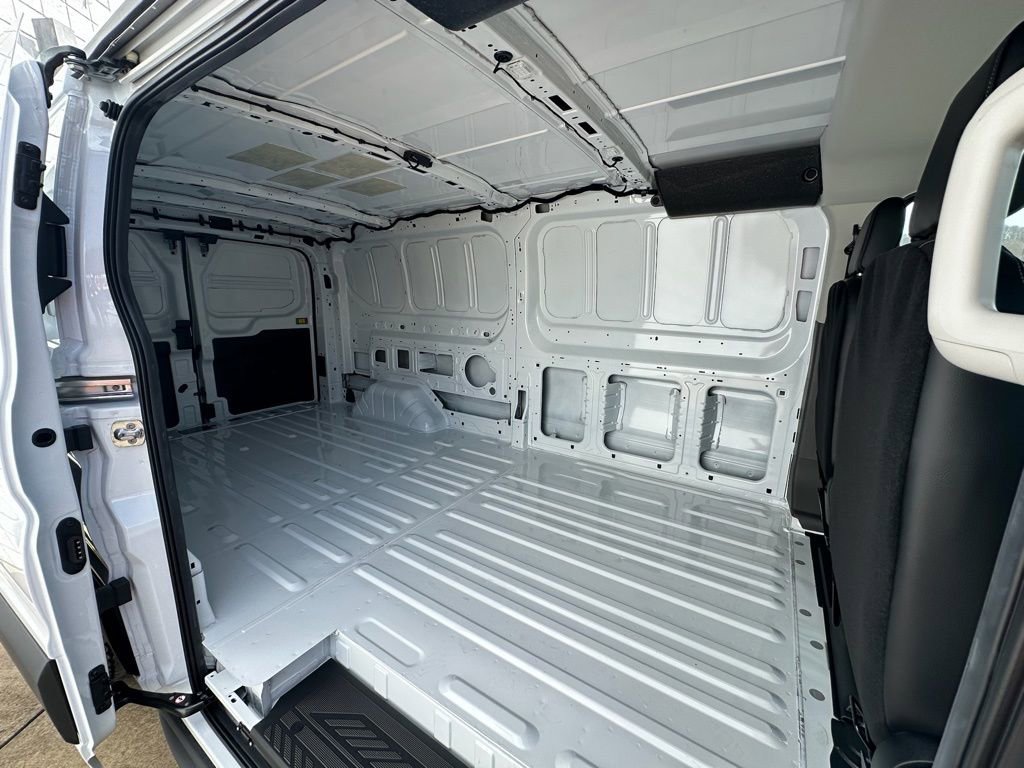 New 2026 Ford Transit 350 Low Roof image 22