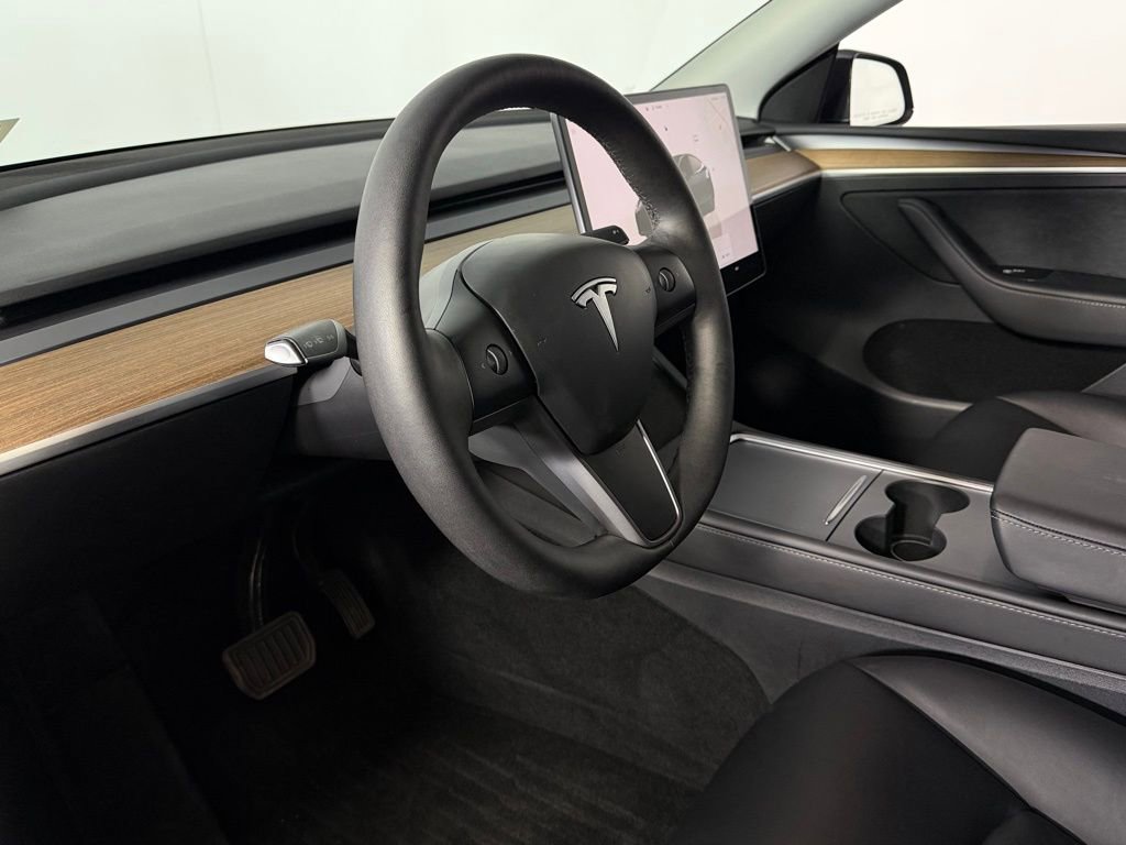Used 2024 Tesla Model Y Long Range image 20