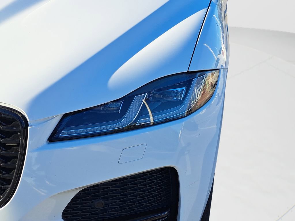 Used 2021 Jaguar F-PACE S image 9