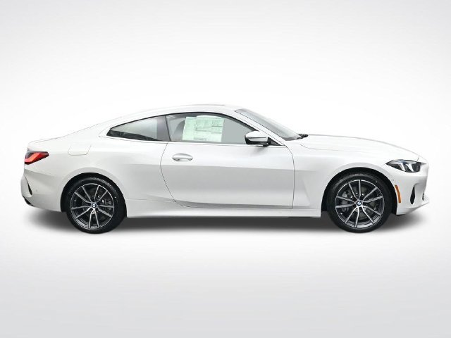 New 2026 BMW 430i xDrive Coupe w/ Premium Package AWD/4WD image 3