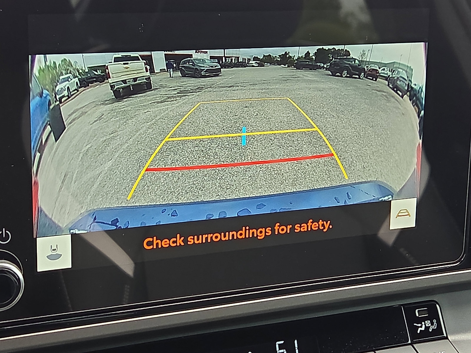 Used 2025 Toyota Camry SE image 18