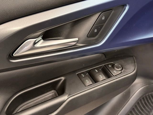 New 2026 Chevrolet Equinox EV LT FWD image 15