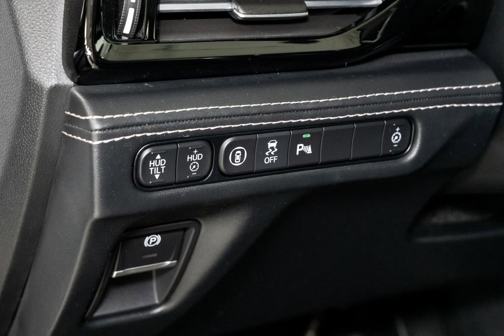 Used 2023 Acura MDX SH-AWD w/ Advance Package image 12