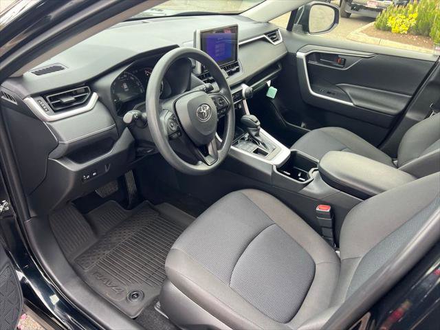 Certified 2025 Toyota RAV4 LE AWD/4WD image 11