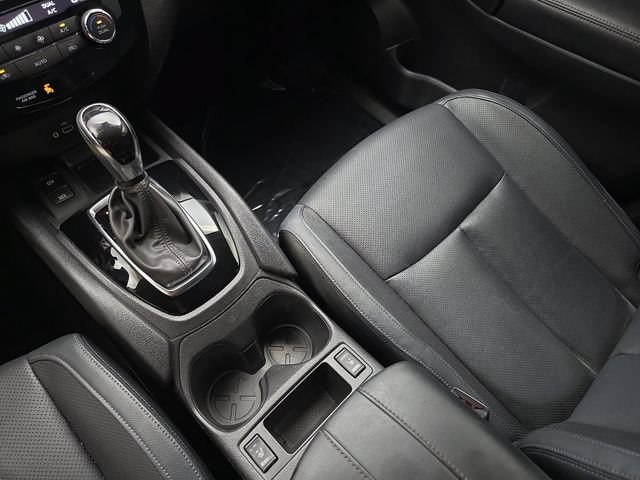 Used 2022 Nissan Rogue Sport SL AWD/4WD image 25