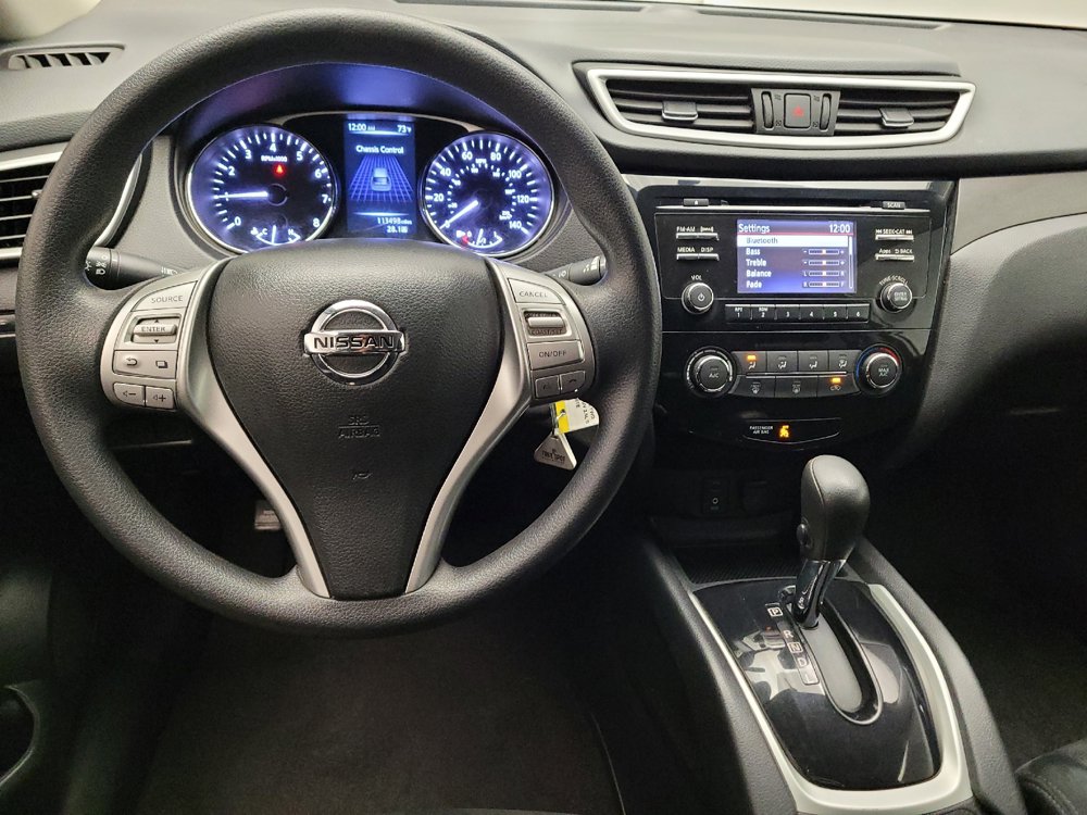 Used 2016 Nissan Rogue S w/ S Family Package FWD image 22