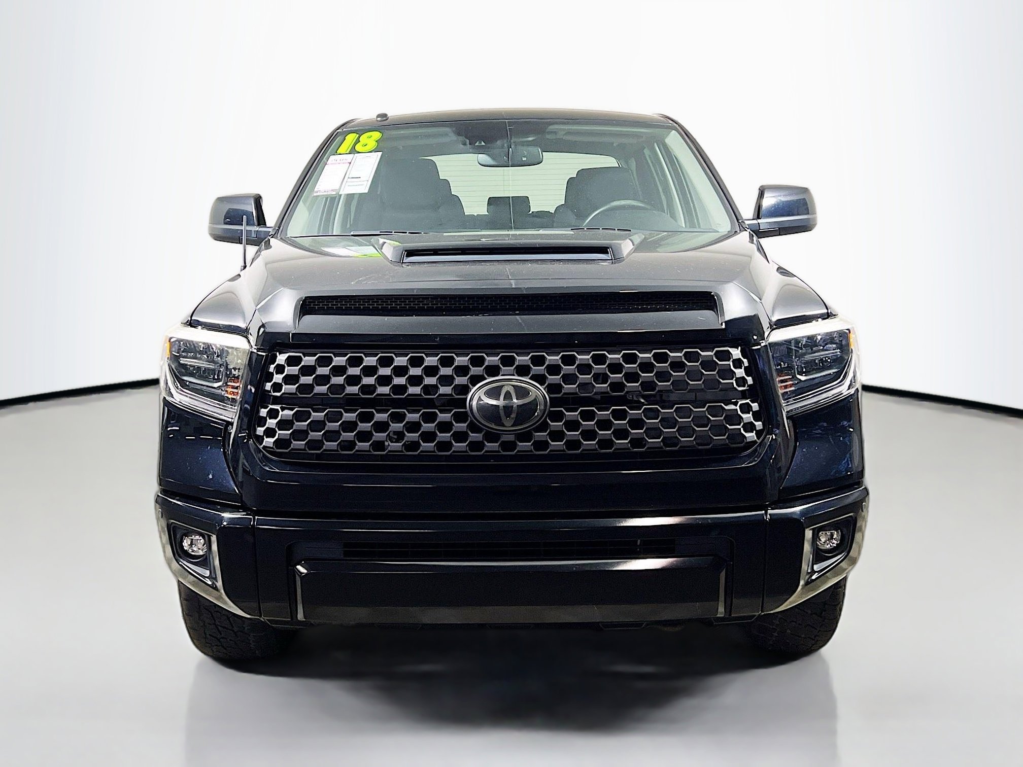 Used 2018 Toyota Tundra SR5 w/ TRD Sport Package AWD/4WD image 11