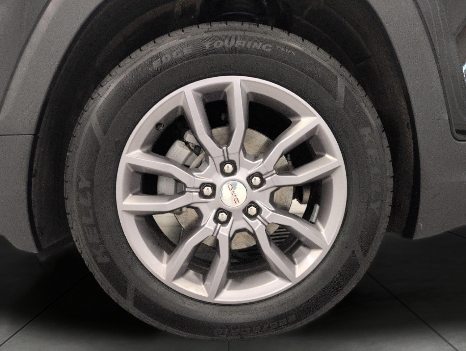 Certified 2023 GMC Terrain SLT AWD/4WD image 3