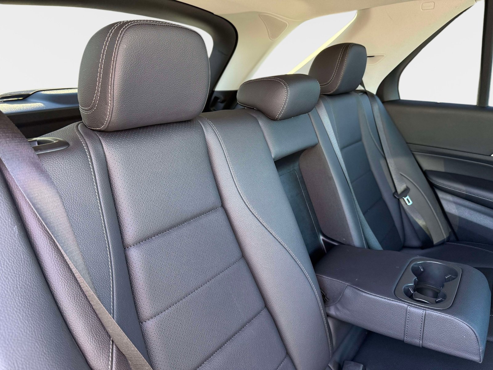 Used 2024 Mercedes-Benz GLE 350 4MATIC image 33