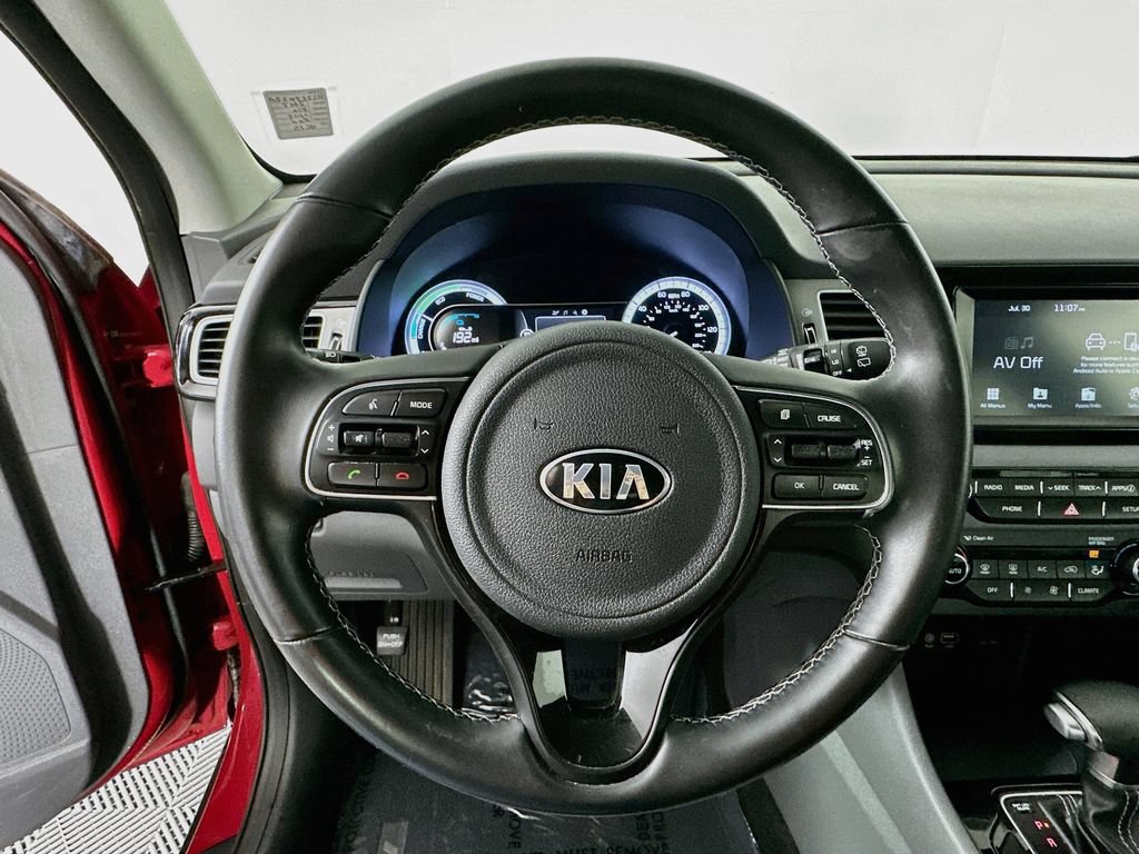 Used 2017 Kia Niro EX FWD image 12