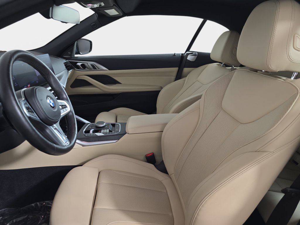 Certified 2024 BMW 430i xDrive Convertible w/ M Sport Package AWD/4WD image 12
