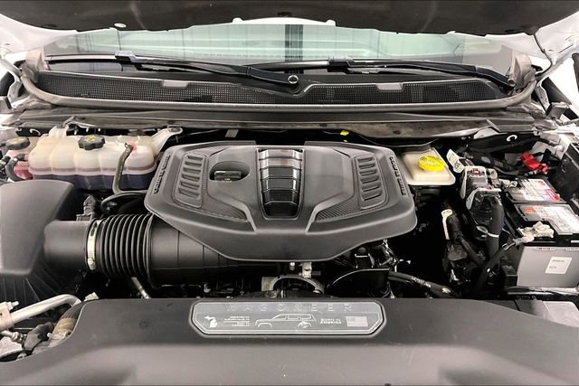 Used 2024 Jeep Wagoneer Series II AWD/4WD image 32