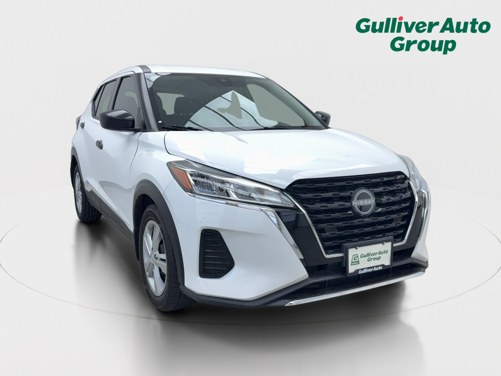 Used 2023 Nissan Kicks S FWD image 13