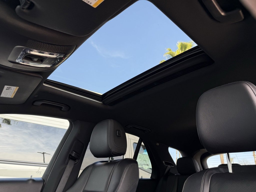 Used 2022 Mercedes-Benz GLE 350 image 2