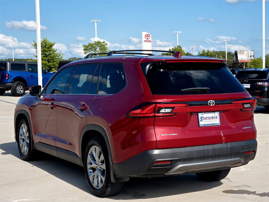 Used 2024 Toyota Grand Highlander Limited image 5