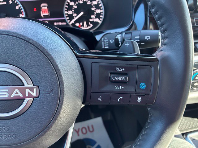 Certified 2024 Nissan Pathfinder SL w/ Black Appearance Package AWD/4WD image 35