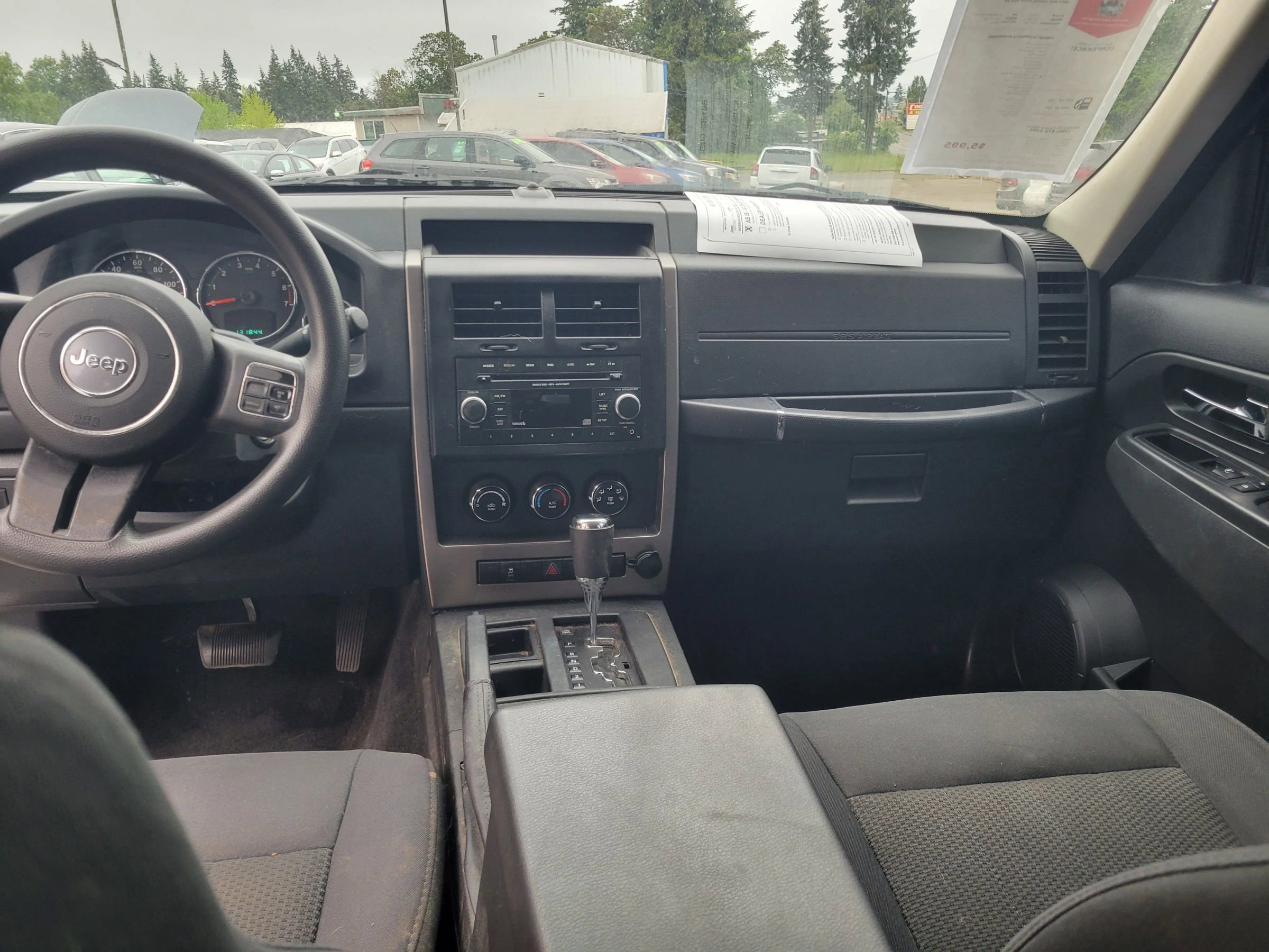 Used 2012 Jeep Liberty Sport RWD image 10