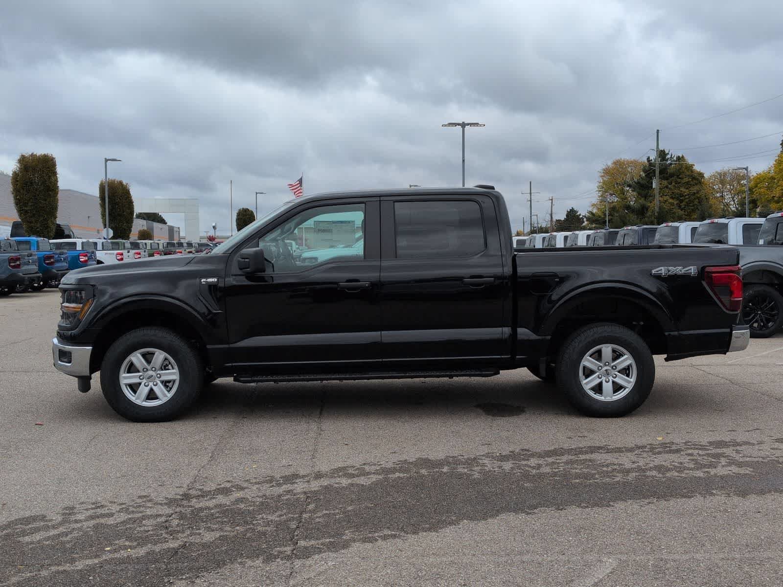 Used 2025 Ford F150 XL w/ Equipment Group 103A High AWD/4WD image 5
