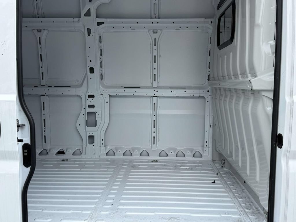 New 2026 RAM ProMaster 2500 w/ Advanced Safety Group FWD image 29