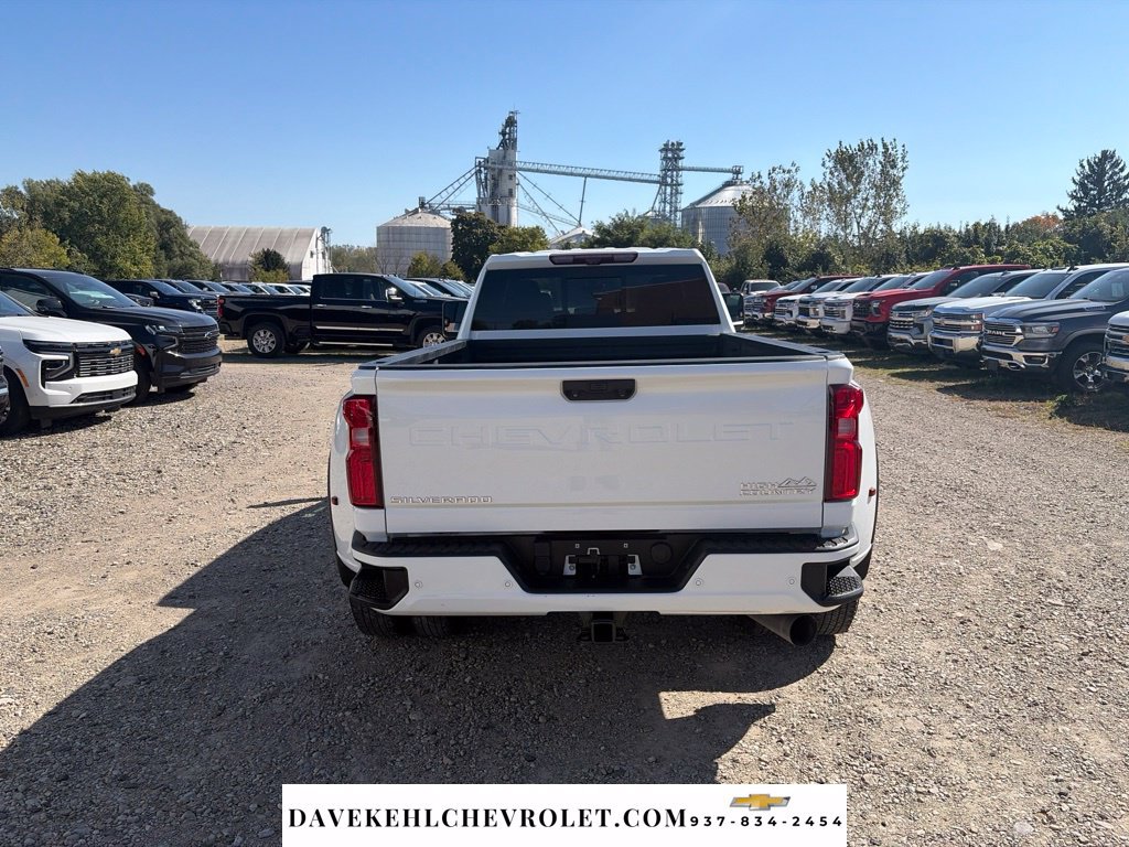 Used 2022 Chevrolet Silverado 3500 High Country AWD/4WD image 6