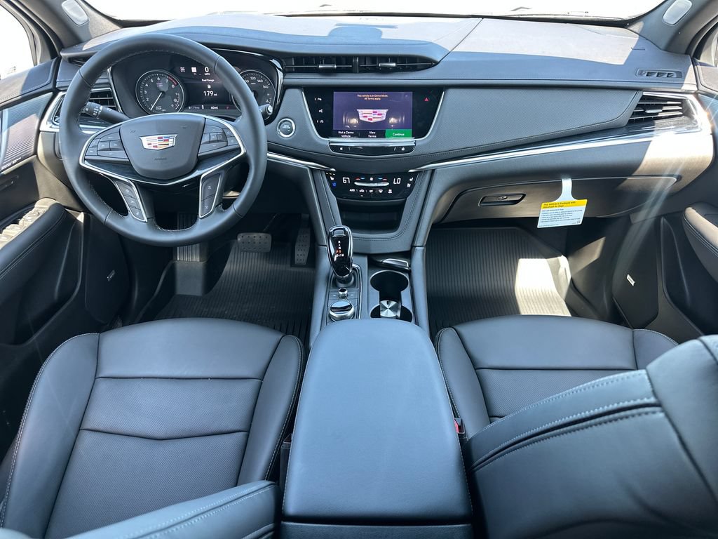 New 2026 Cadillac XT5 Premium Luxury w/ Driver Assist Package AWD/4WD image 14