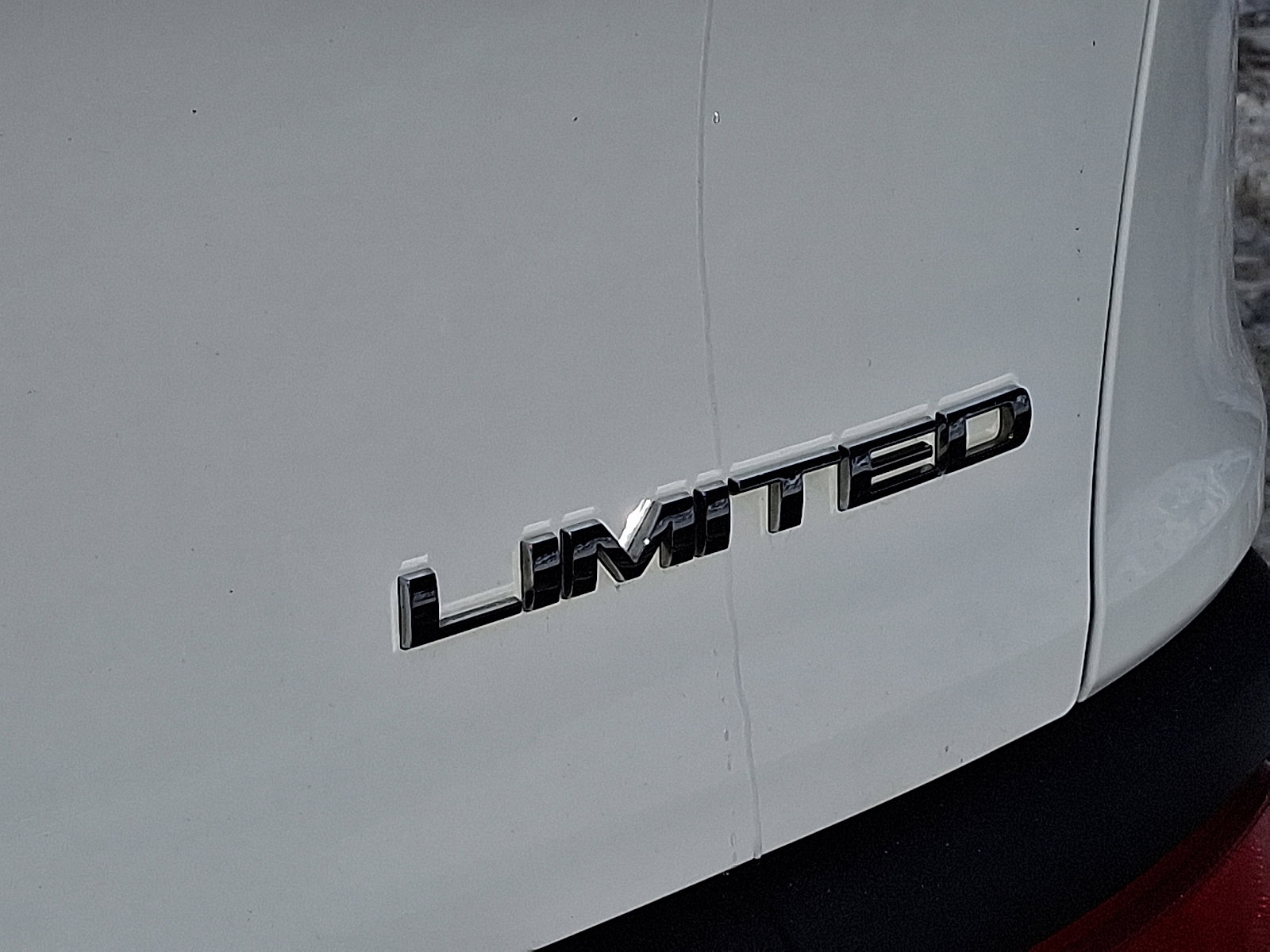 Used 2018 Jeep Cherokee Limited AWD/4WD image 31