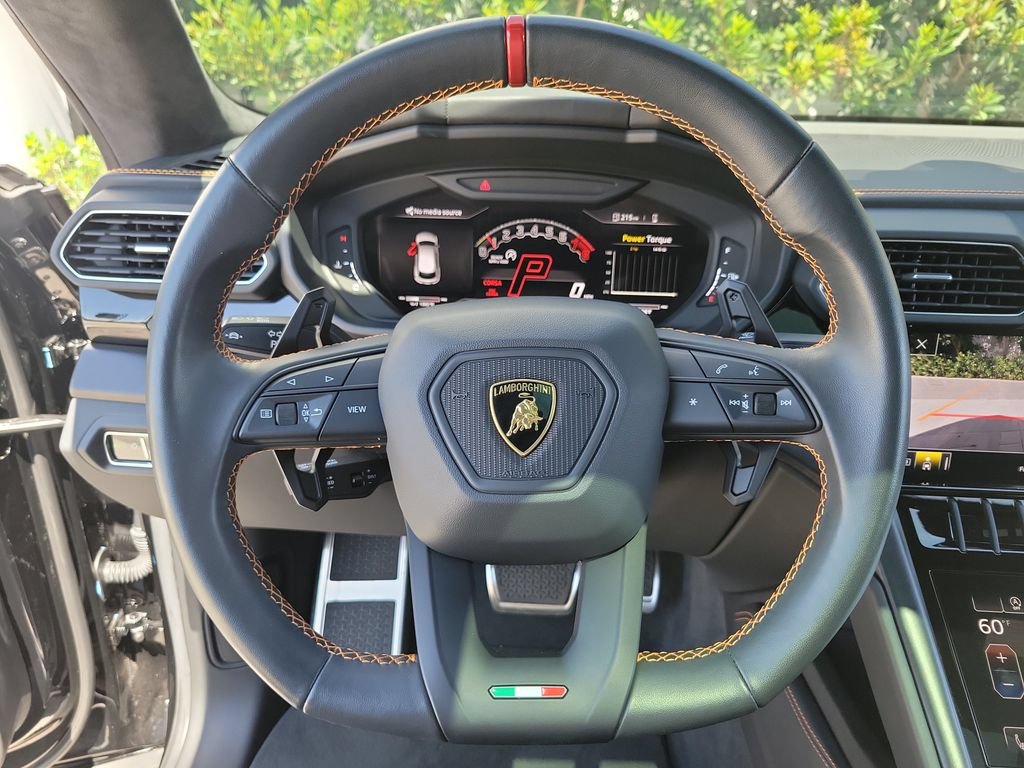 Used 2024 Lamborghini Urus S AWD/4WD image 30
