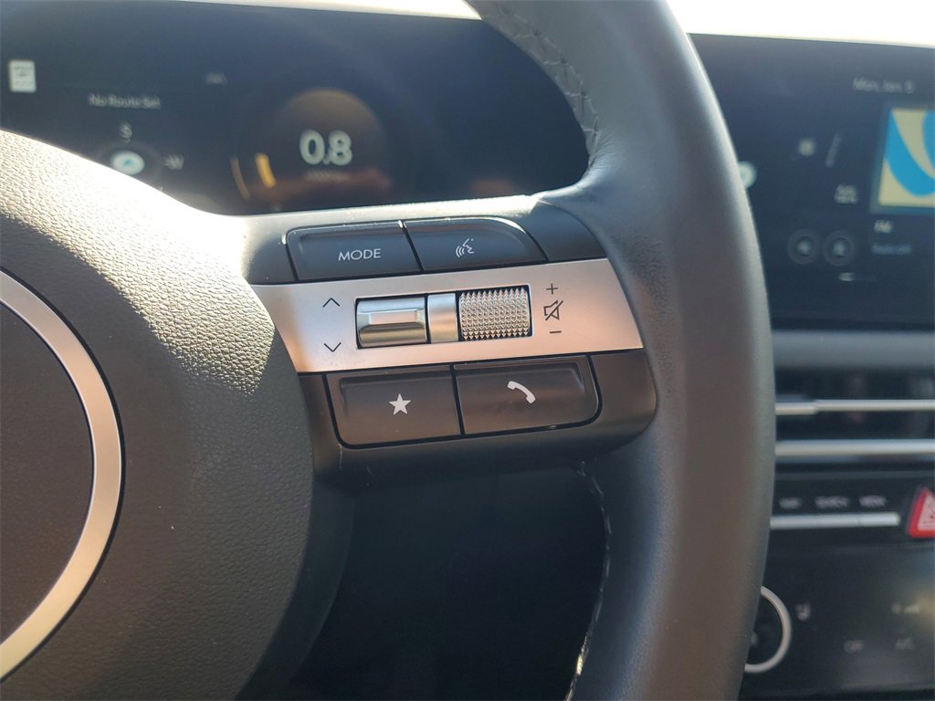 Used 2025 Hyundai Tucson SEL image 23