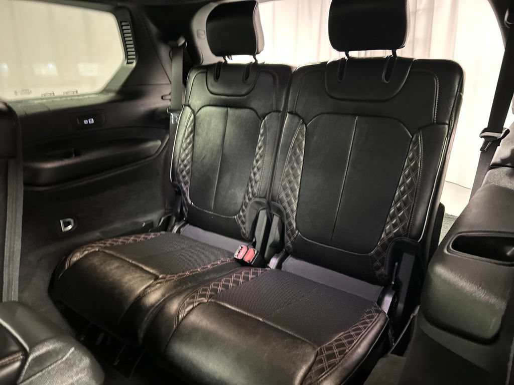 Used 2024 Jeep Grand Cherokee L Summit w/ Advanced Protech Group IV AWD/4WD image 26