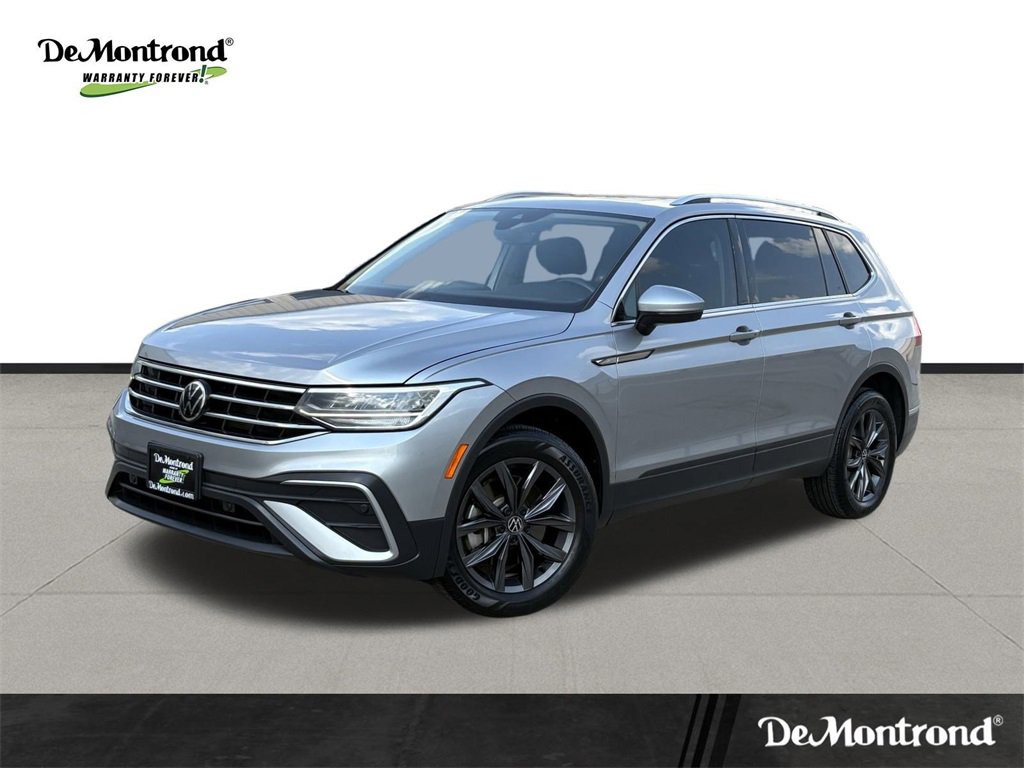 Used 2022 Volkswagen Tiguan SE image 1