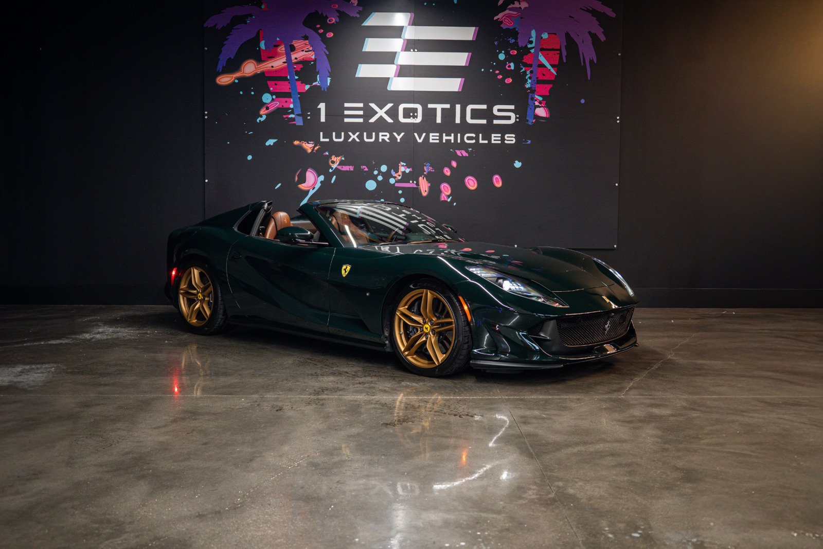 Used 2022 Ferrari 812 GTS RWD image 4