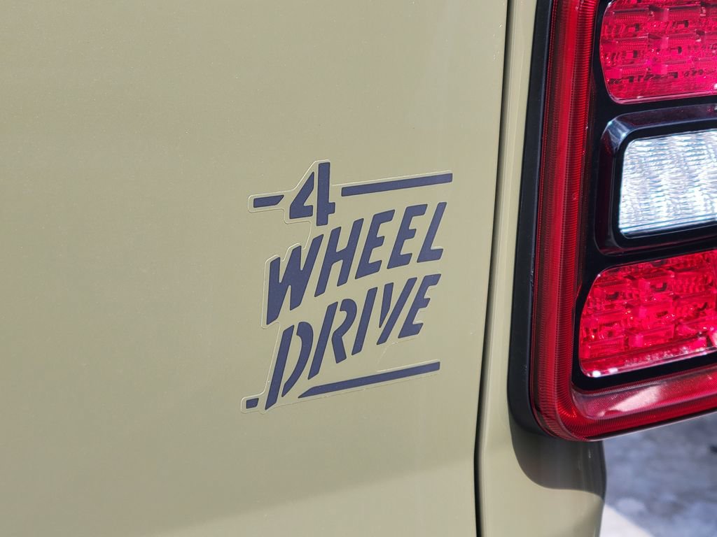 New 2026 Jeep Gladiator Sport AWD/4WD image 18