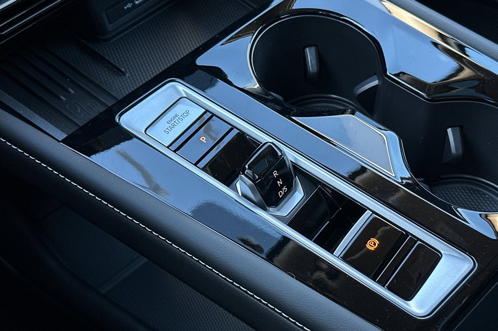 New 2026 Volkswagen Atlas SE image 22