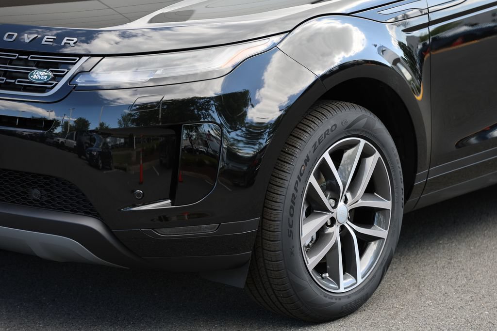 New 2026 Land Rover Range Rover Evoque S AWD/4WD image 7